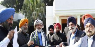 Afghan Hindu-Sikh delegation meets PM: